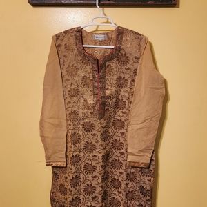 Women's Kurta. Size large.